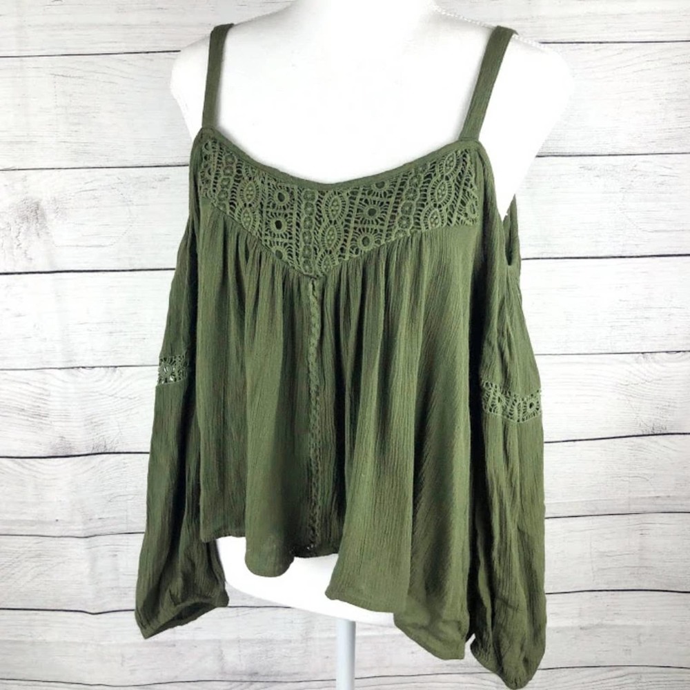 zoe & rose | Olive Crochet Cold Shoulder Top
